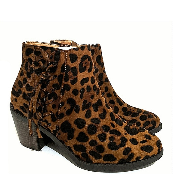 Leopard Heel Ankle Booties - Picture 2 of 7